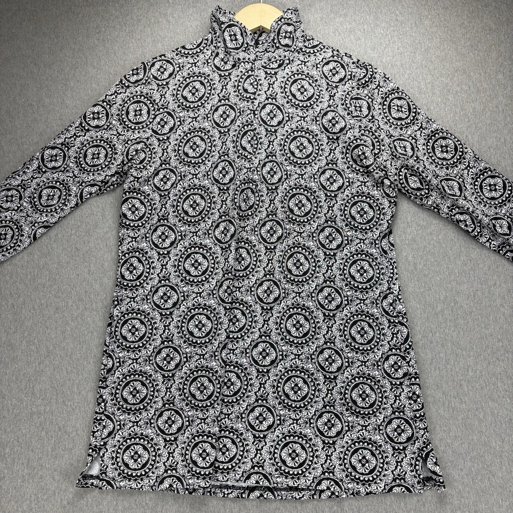 Lands' End Pullover Womens‎ M Black White Geometric Performance Long Sleeve